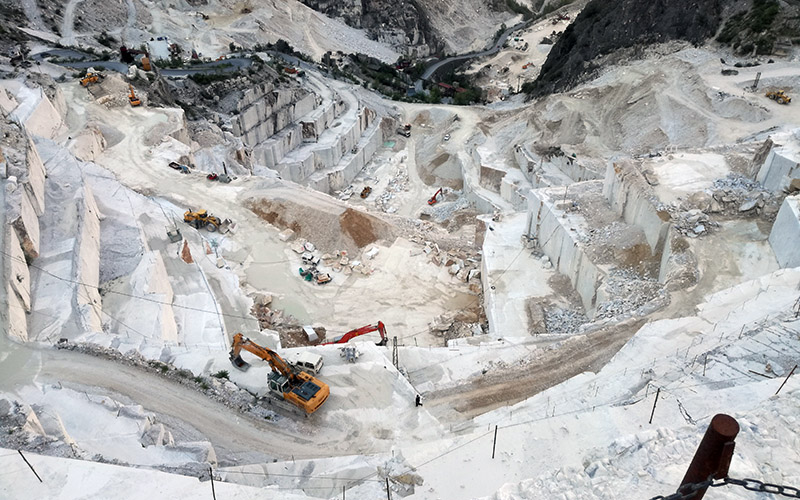 guided visit of a pit marble quarry