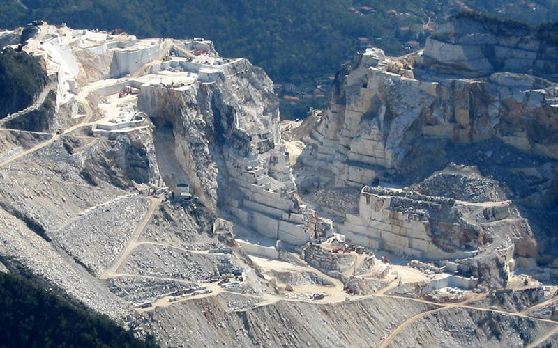 carrara marble tours and workshops