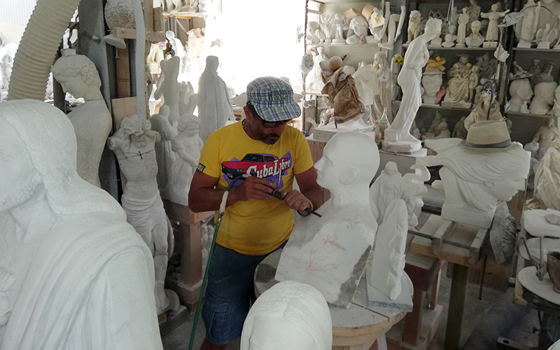 carrara marble sculptor at work