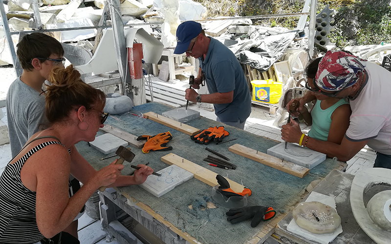 lezione di scultura a carrara