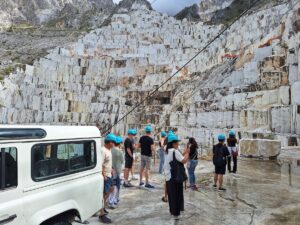 incentive e team building, tour in 4x4 cave di marmo