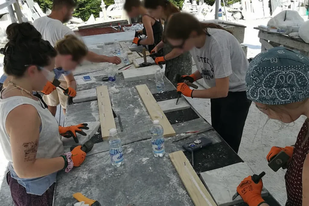 sculptre workshop for students