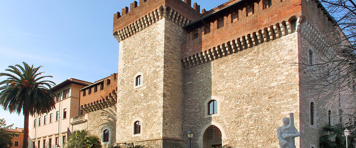 carrara private tours, the castle